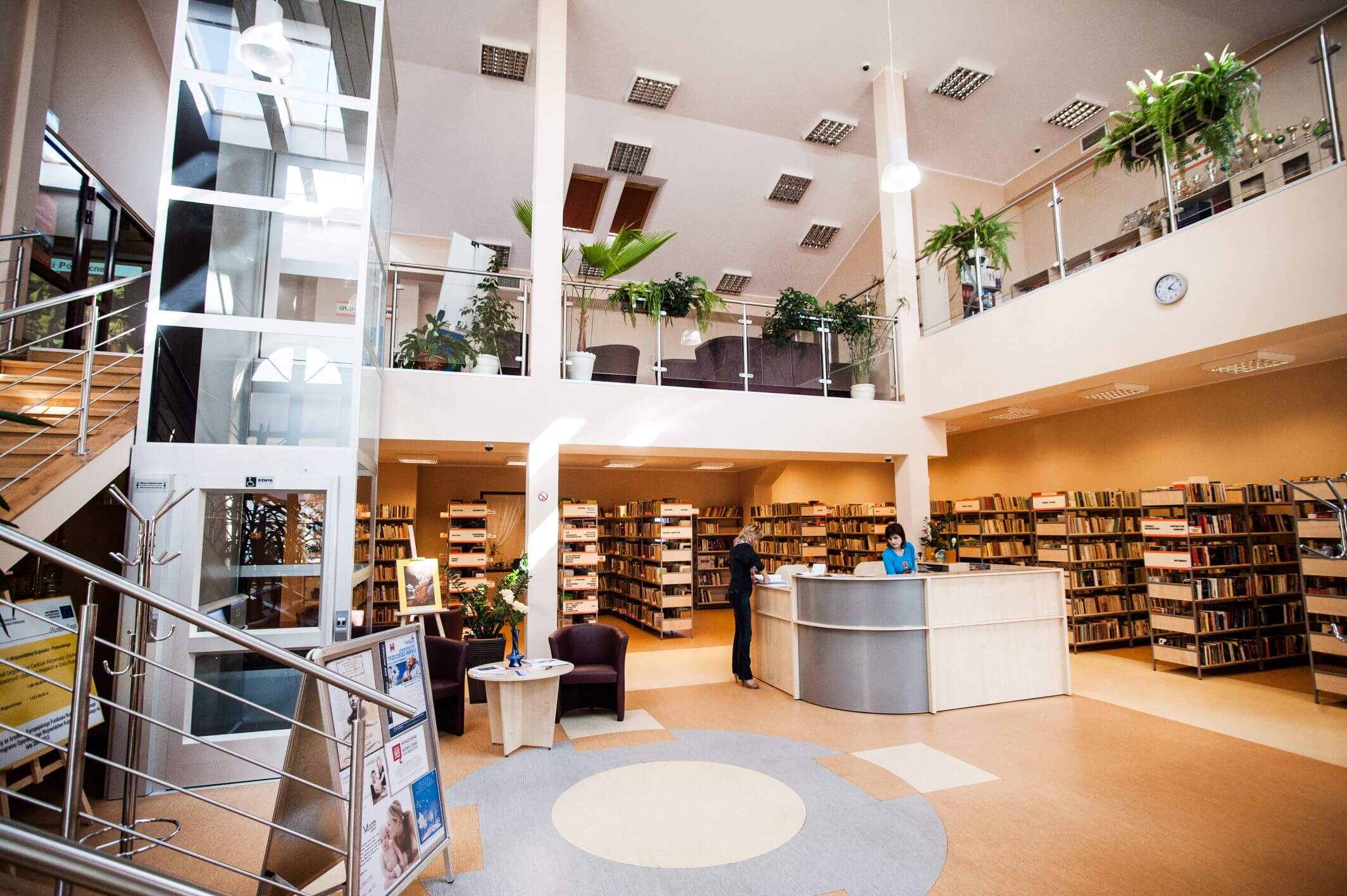 Wnętrze Filli dla Dorosłych Biblioteki w Solcu Kujawskim
